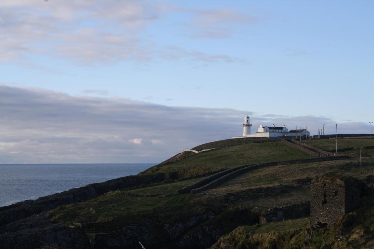 Galley Head Lightkeeper'S Houses Donoure エクステリア 写真
