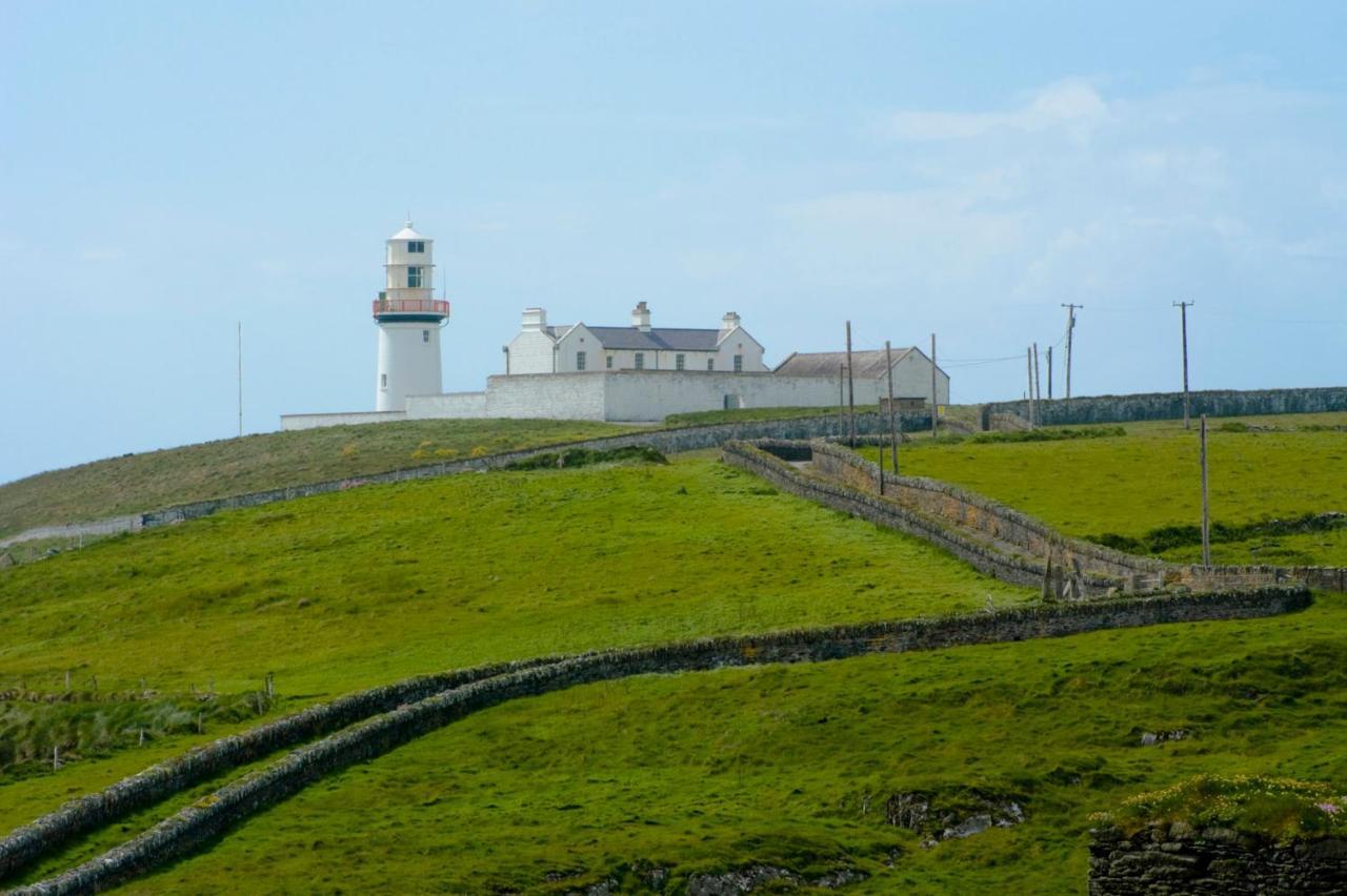 Galley Head Lightkeeper'S Houses Donoure エクステリア 写真